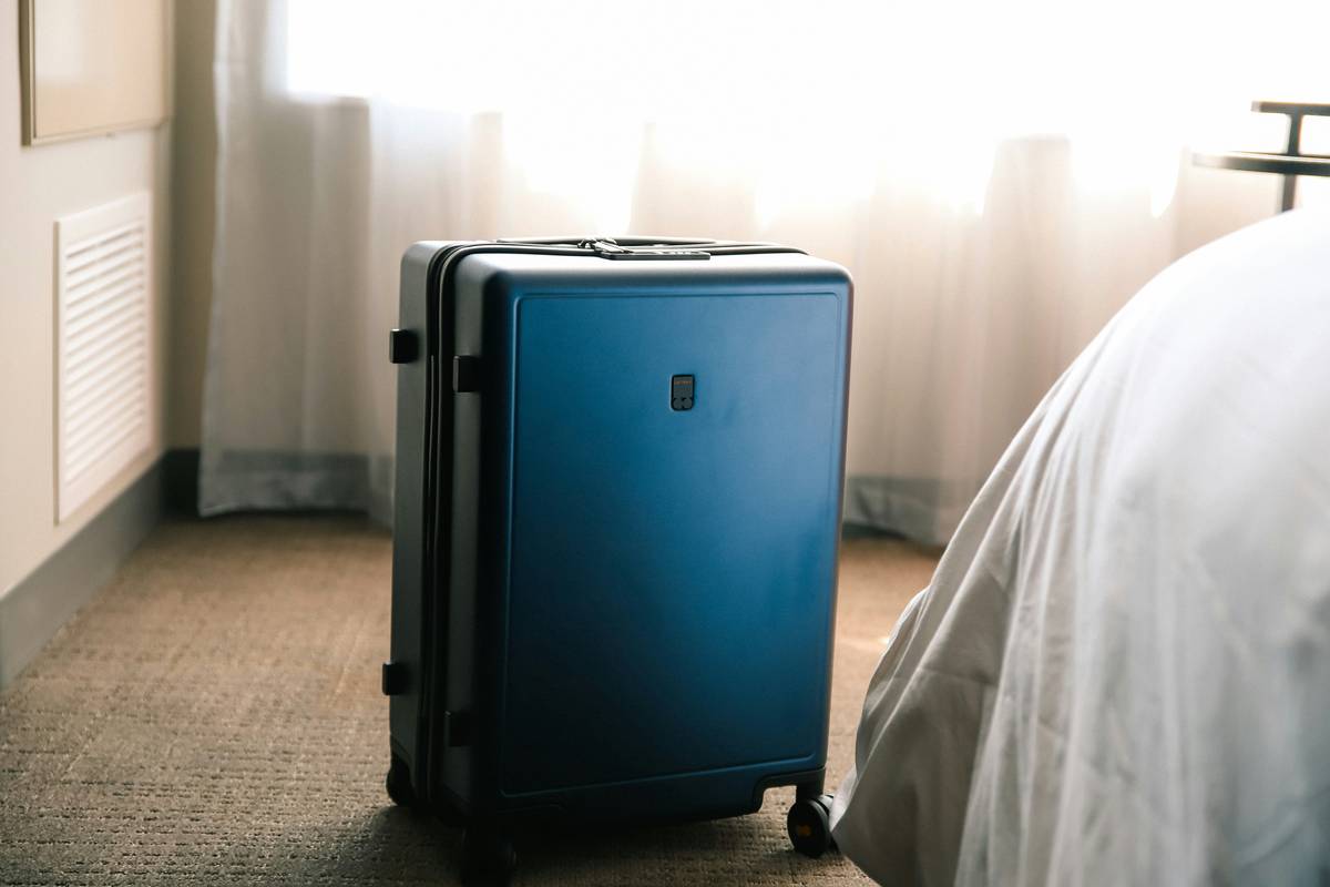 The Ultimate Guide to Mastering the Space Saver Weekender: Your Secret Weapon for Stress-Free Travel