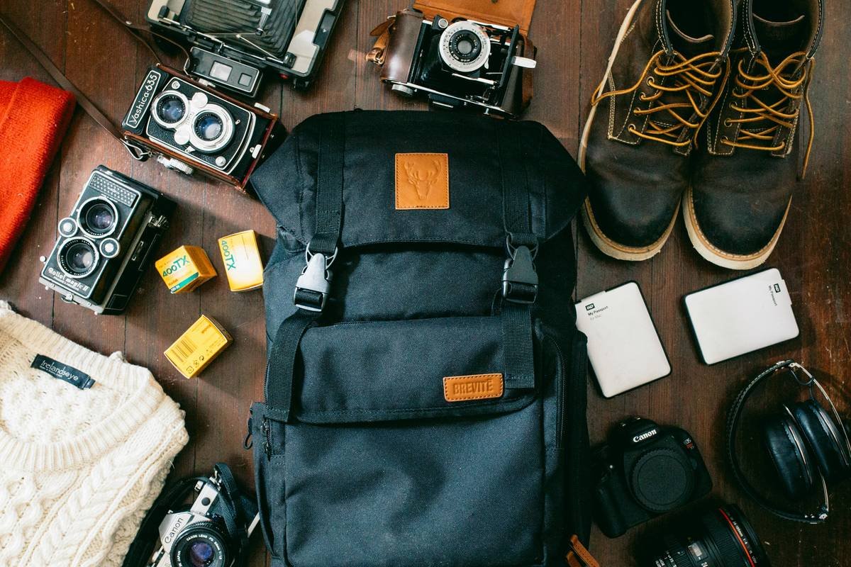 A mix of old and new. Check out our backpacks here: https://brevite.co/?utm_source=unsplash&utm_medium=photo1