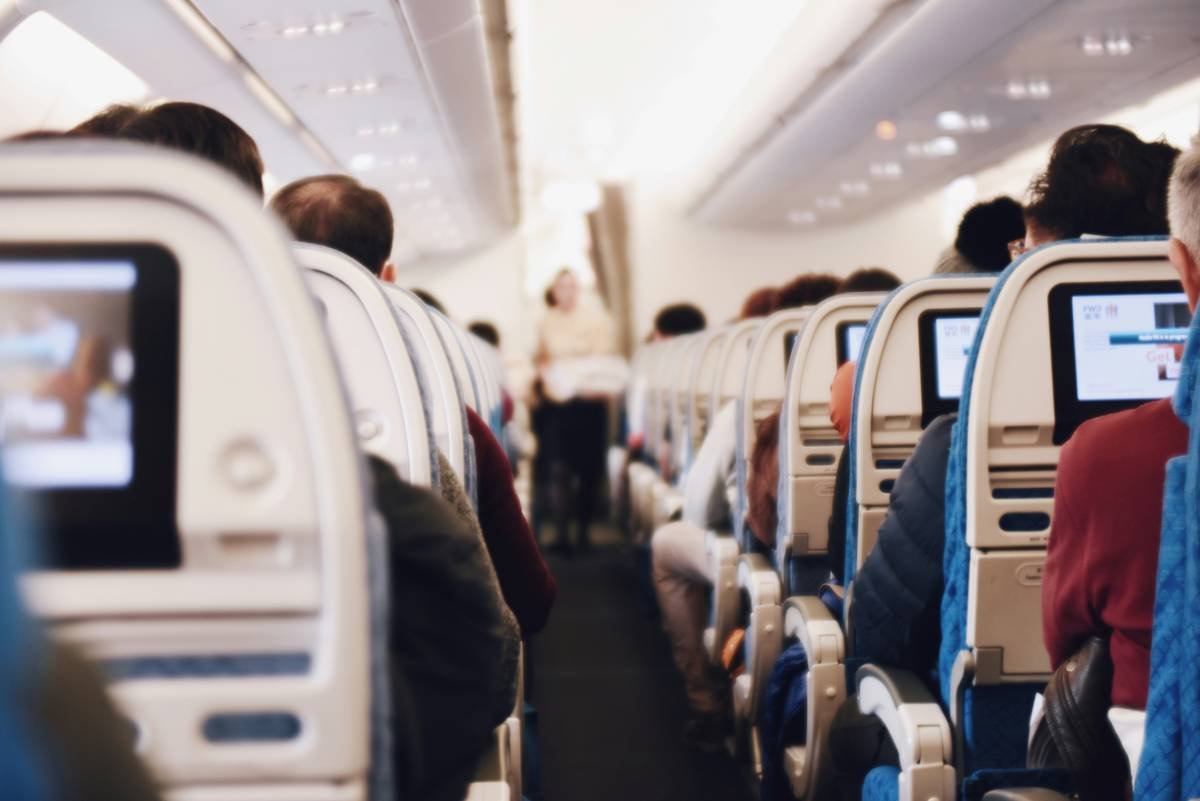 Expandable Underseat Luggage with Wheels: Your Carry-On Lifesaver (When Gate Agents Aren’t Smiling)